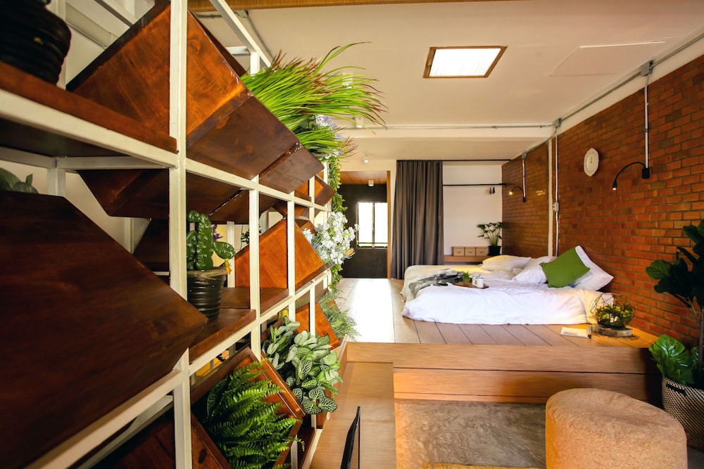 Siam Nitra Boutique Hotel 63/76