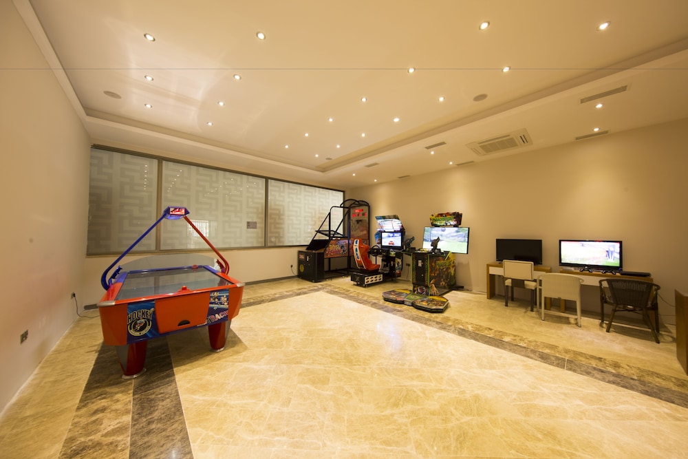 Jasmine Beach Hotel 36/46