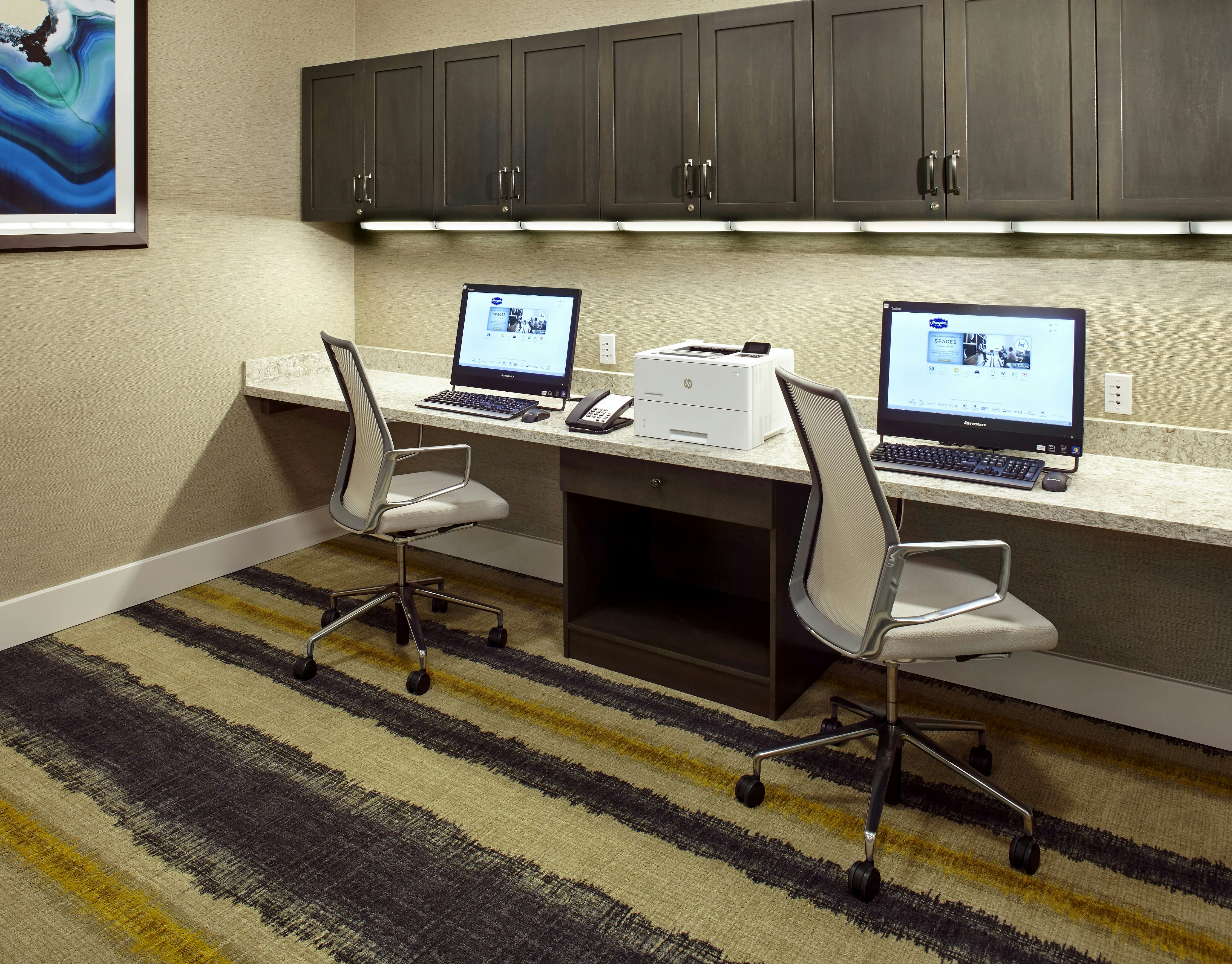 Hampton Inn Suites Pittsburgh Airport South Settlers Ridge 55/60