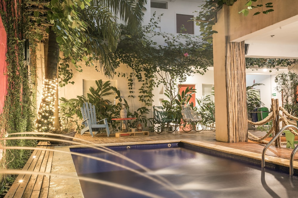 Hotel Barahona 68/70
