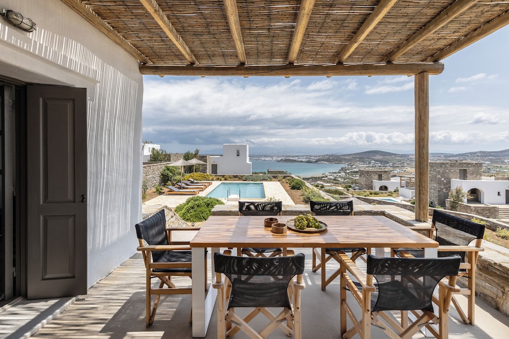 Acron Villas 35/50