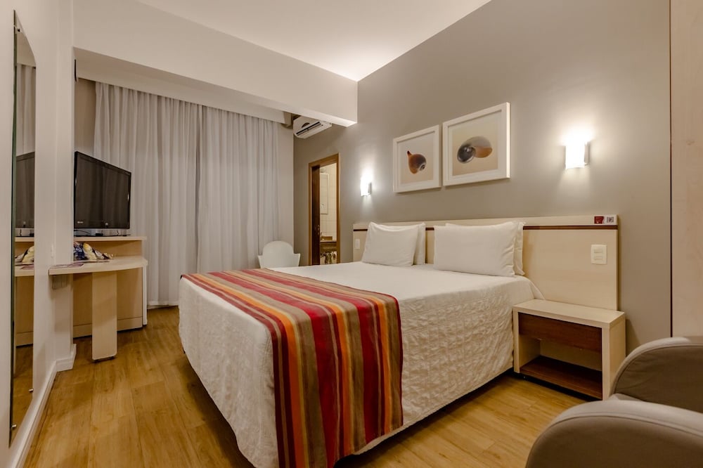 Pires Hotel 21/61