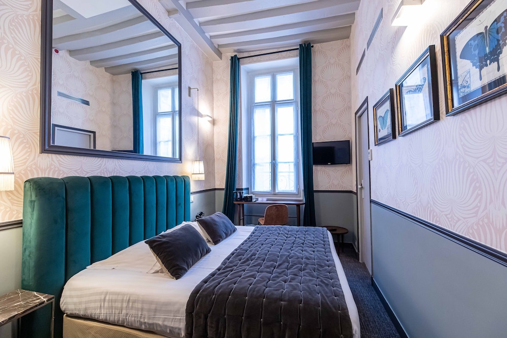 Dauphine Saint Germain Hotel 32/70