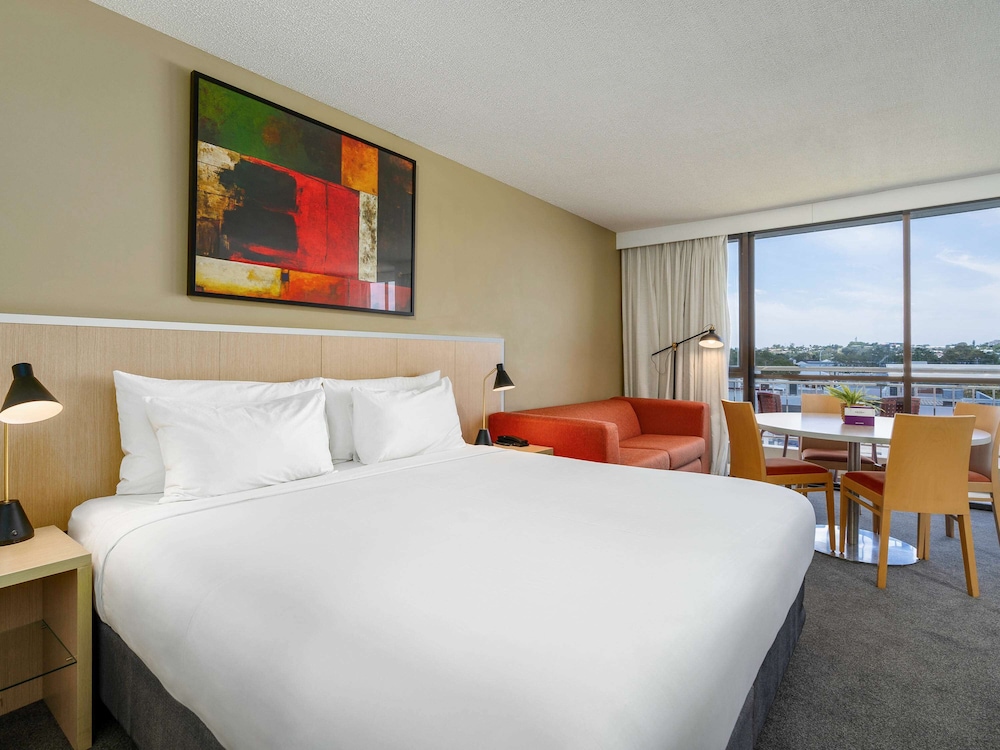 Mercure Rockhampton 14/55