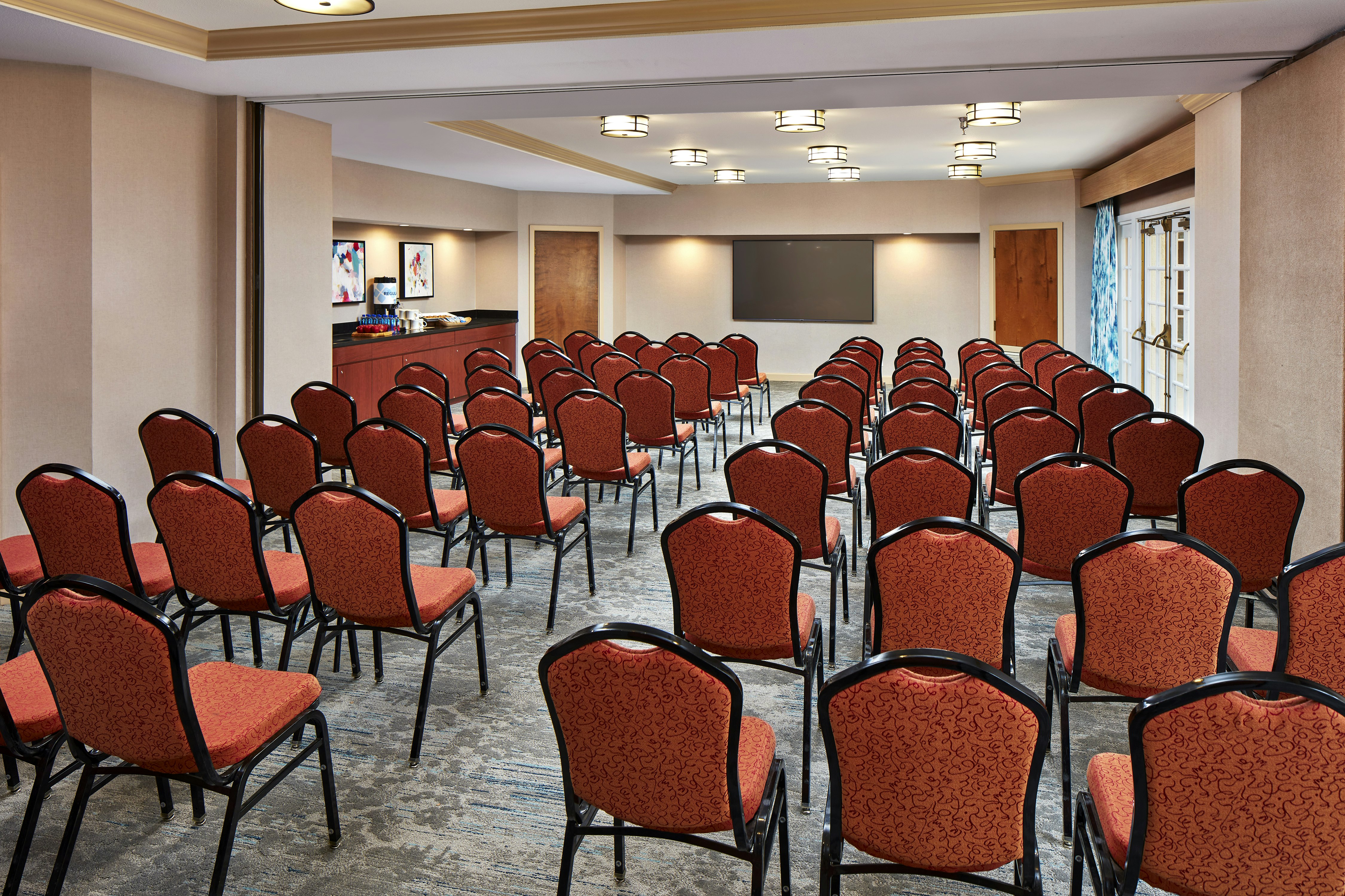 Hilton Garden Inn Valencia Six Flags 38/52