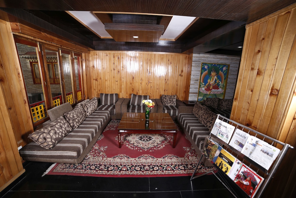 Yangthang Heritage 39/50