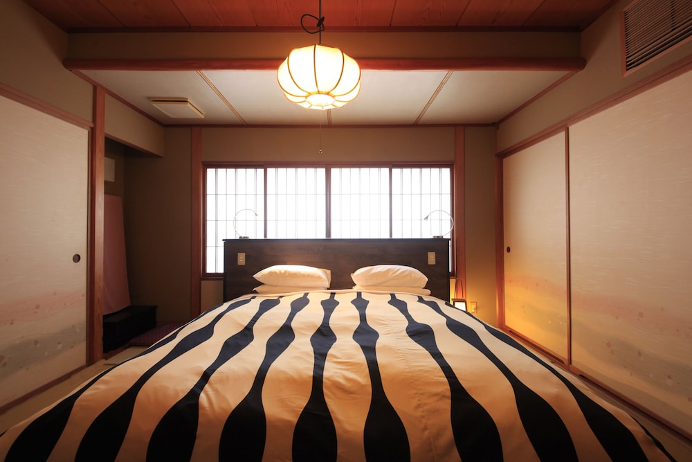 Atarayo Nishiizu 8/61