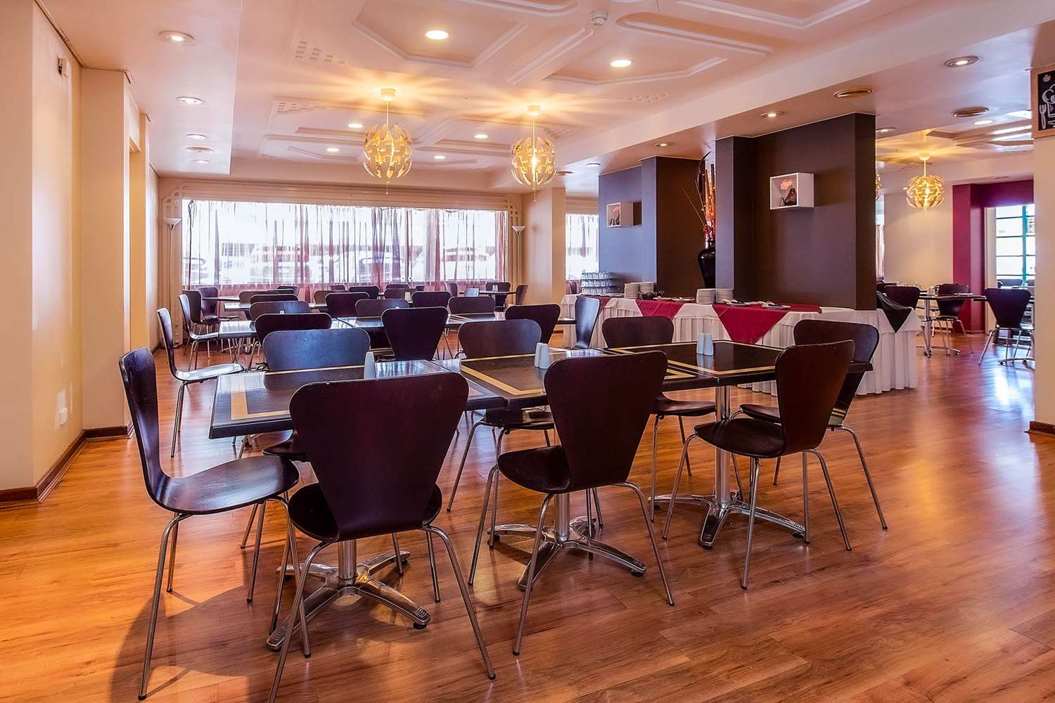 Quality Hotel Ambassador Perth Au 7/8