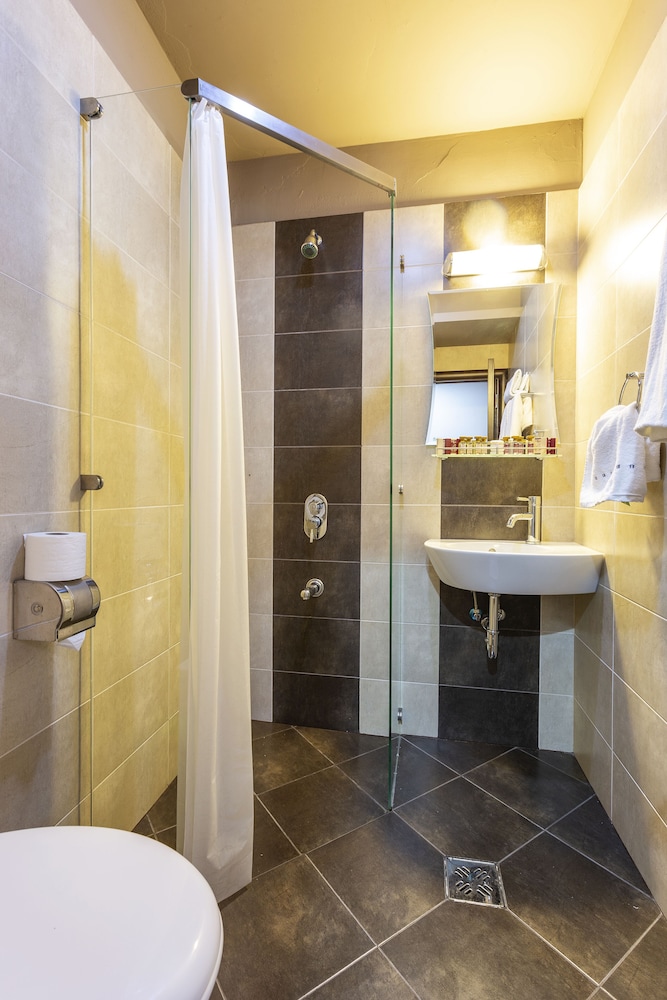 Cityhome Aparthotel 52/54