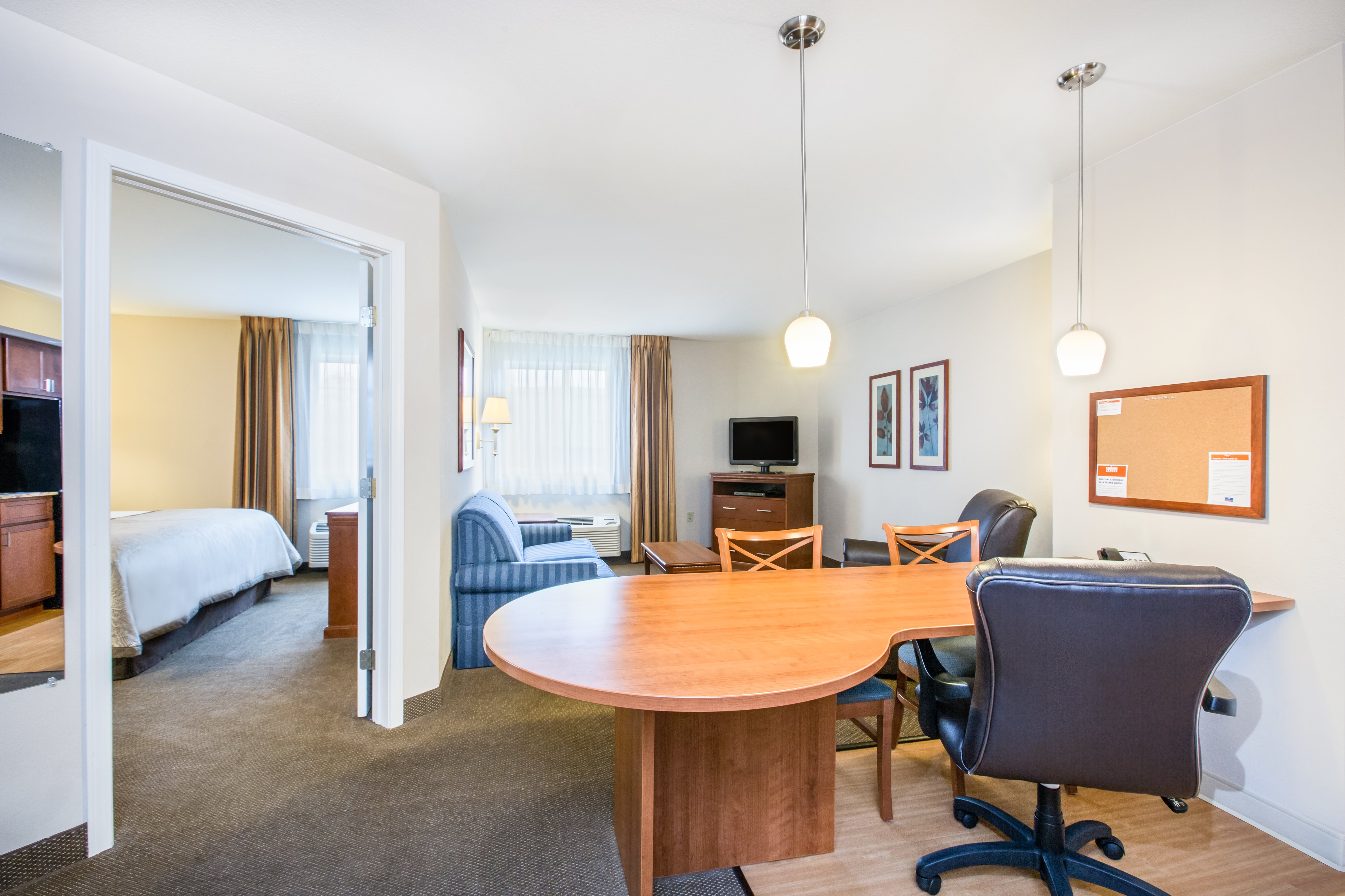 Candlewood Suites Pittsburgh-Cranberry 22/34