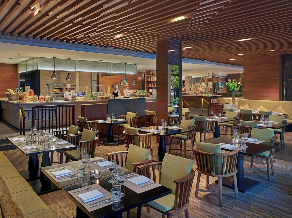 Hyatt Regency Danang Resort And Spa 56/71