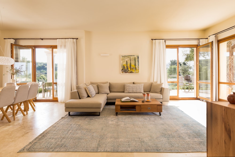 Kapsaliana Village Hotel 35/50
