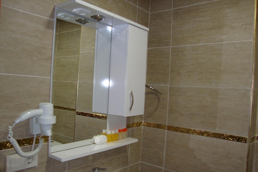Royal Suites Besiktas Hotel 65/67