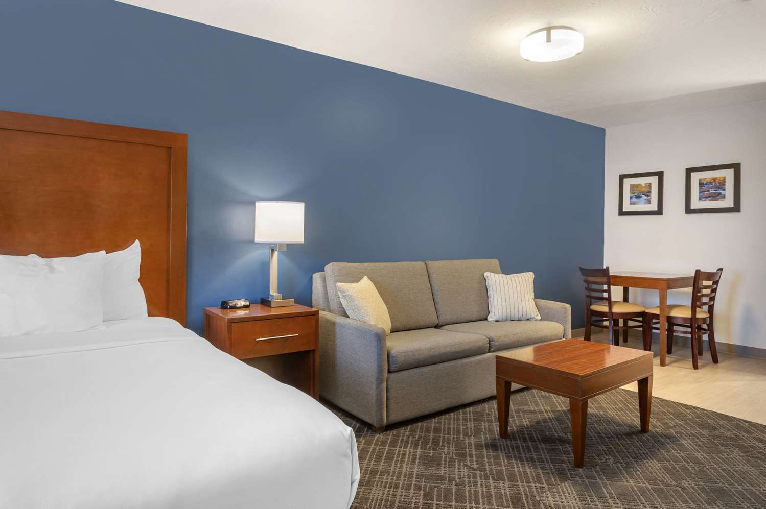 Comfort Inn & Suites Beaver - Interstate 15 North 11/33