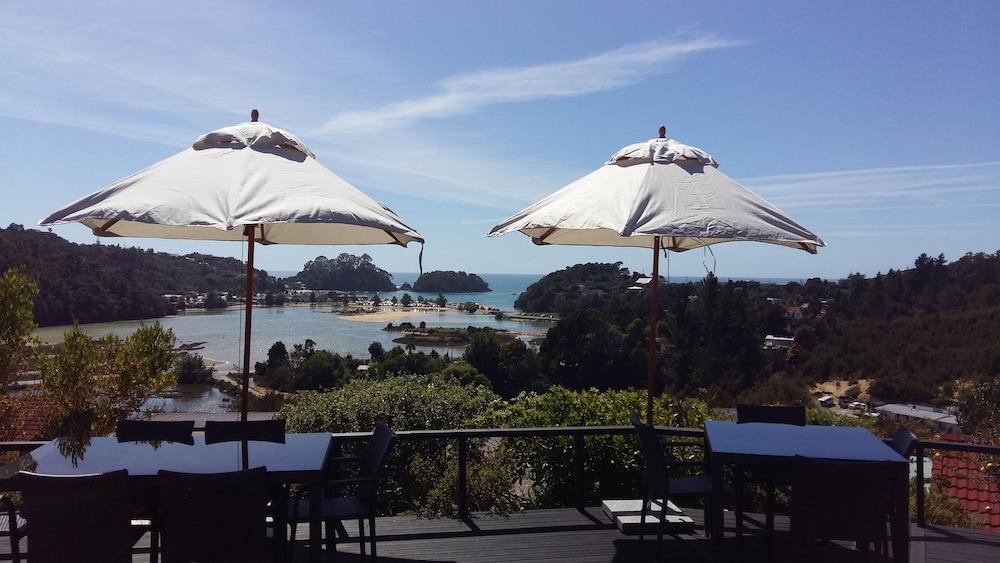KIMI ORA ECO RESORT 7/70