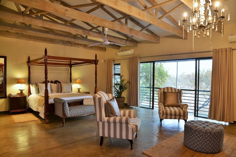 Bushveld Terrace Hotel On Kruger 16/50