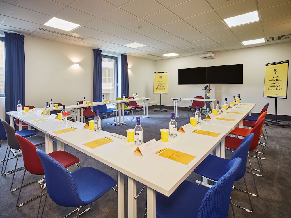 Radisson Hotel Bordeaux Saint Jean 32/41