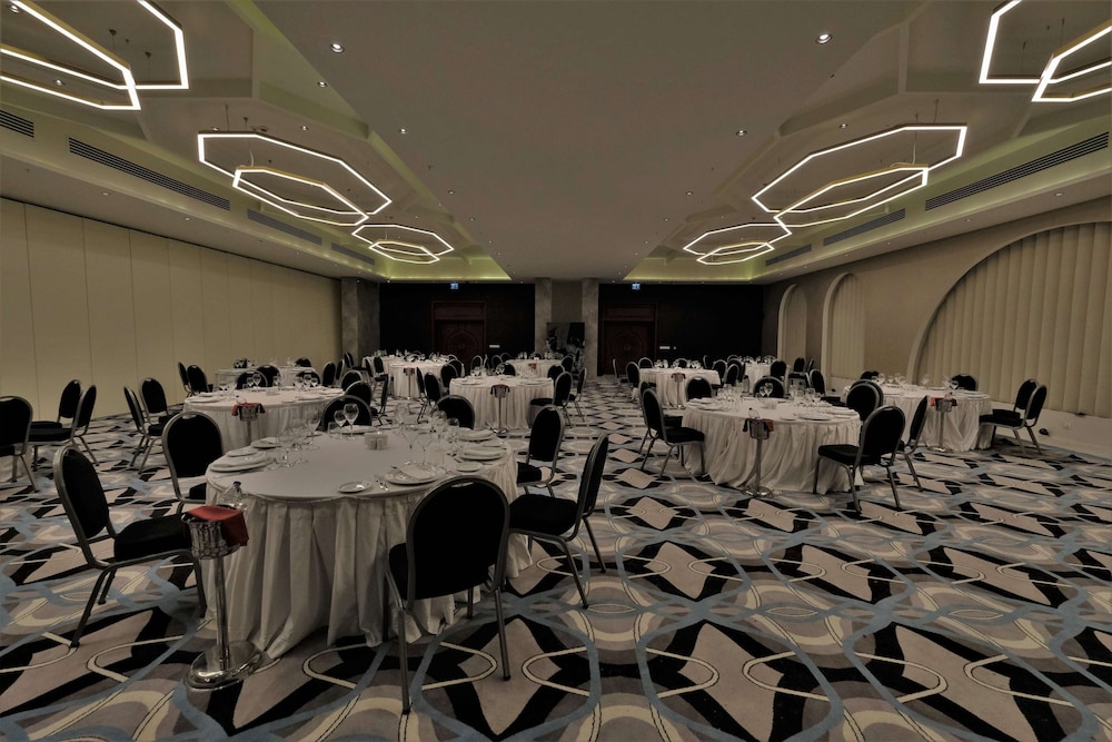 DoubleTree by Hilton Antalya-Kemer All-Inclusive Resort 60/73