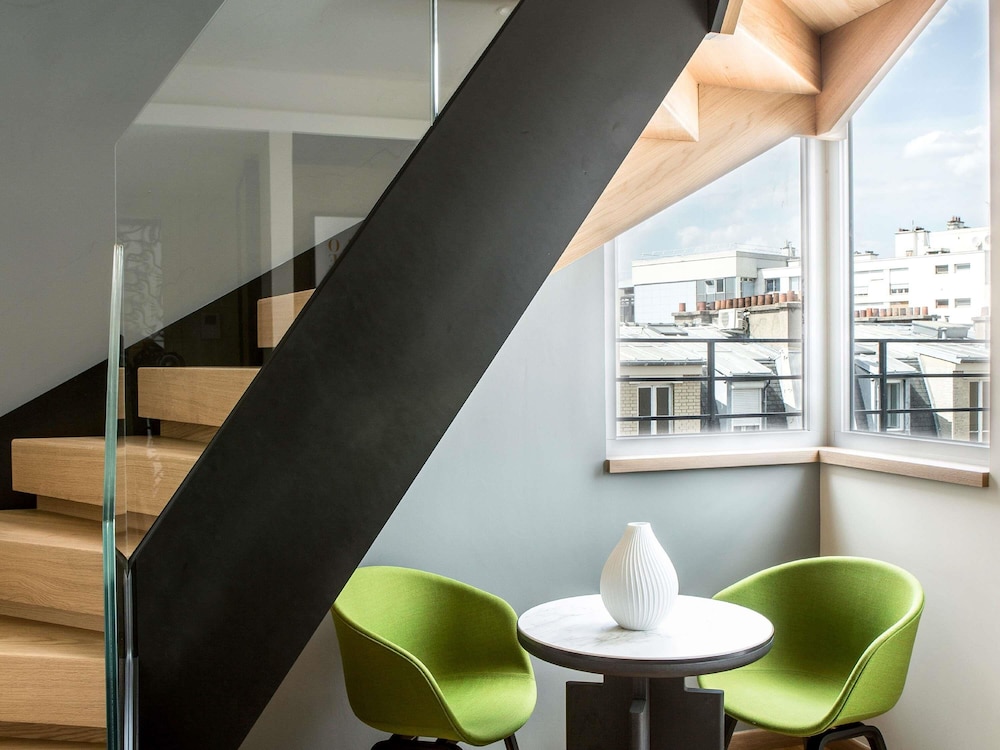 Mercure Paris 17 Batignolles 54/71