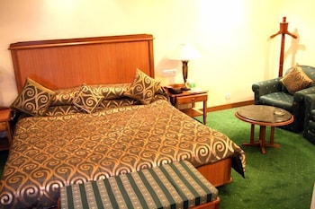 MK HOTEL 16/25