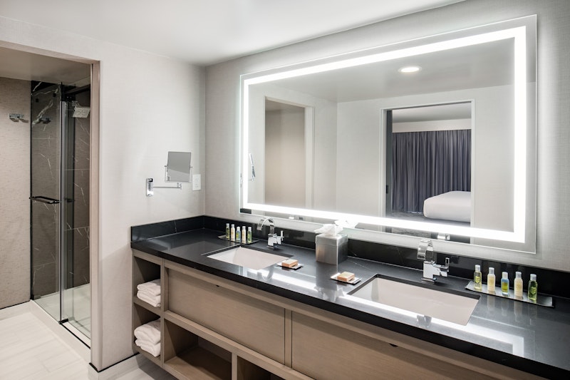 DoubleTree by Hilton Washington DC North/Gaithersburg 52/52