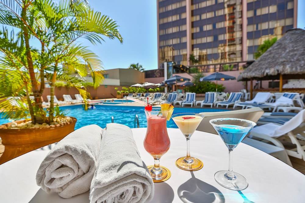 Castro's Park Hotel 5/58