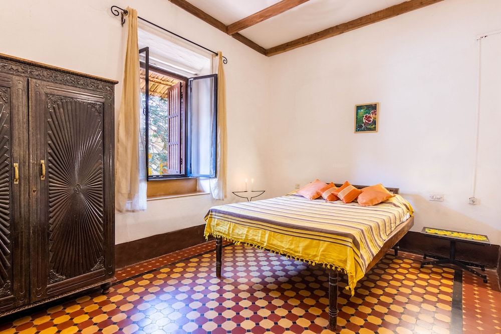 Granpas Inn Bougainvillea 17/50