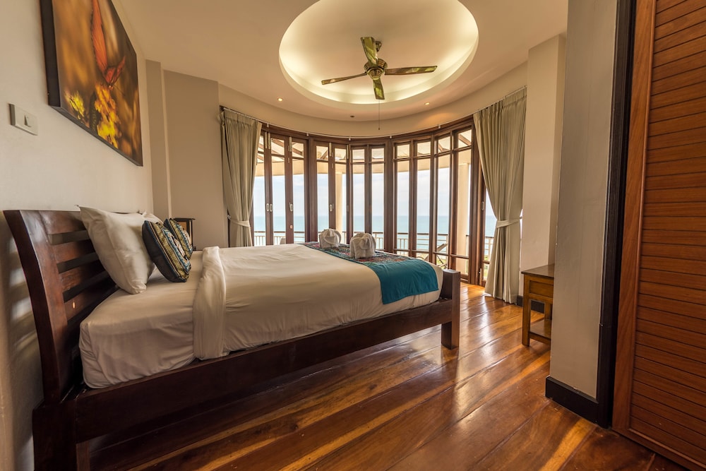 Sunset Hill Boutique Resort 54/77