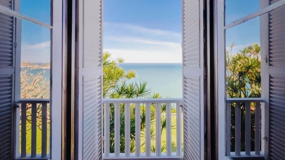 Cliffside Guest House Experience 5/67