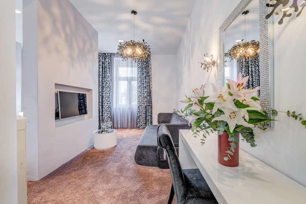 Starlight luxury rooms 32/50