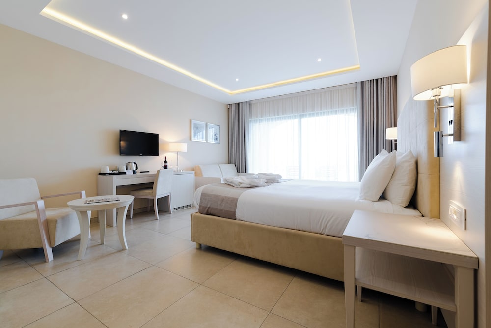 Family Suite, Deluxe, Garden View