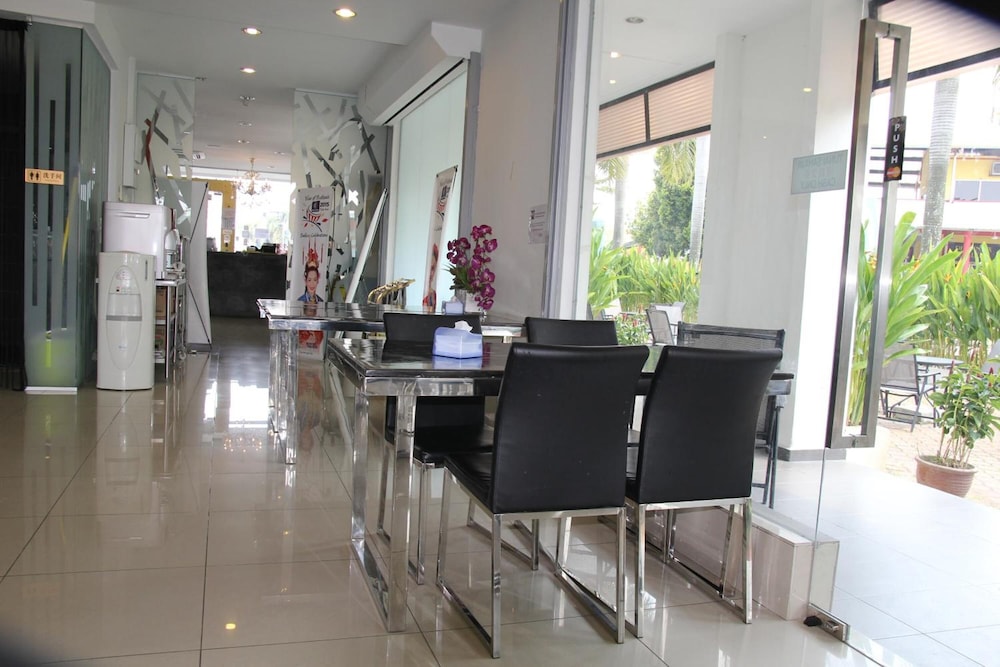 M Design Hotel Seri Kembangan 14/68