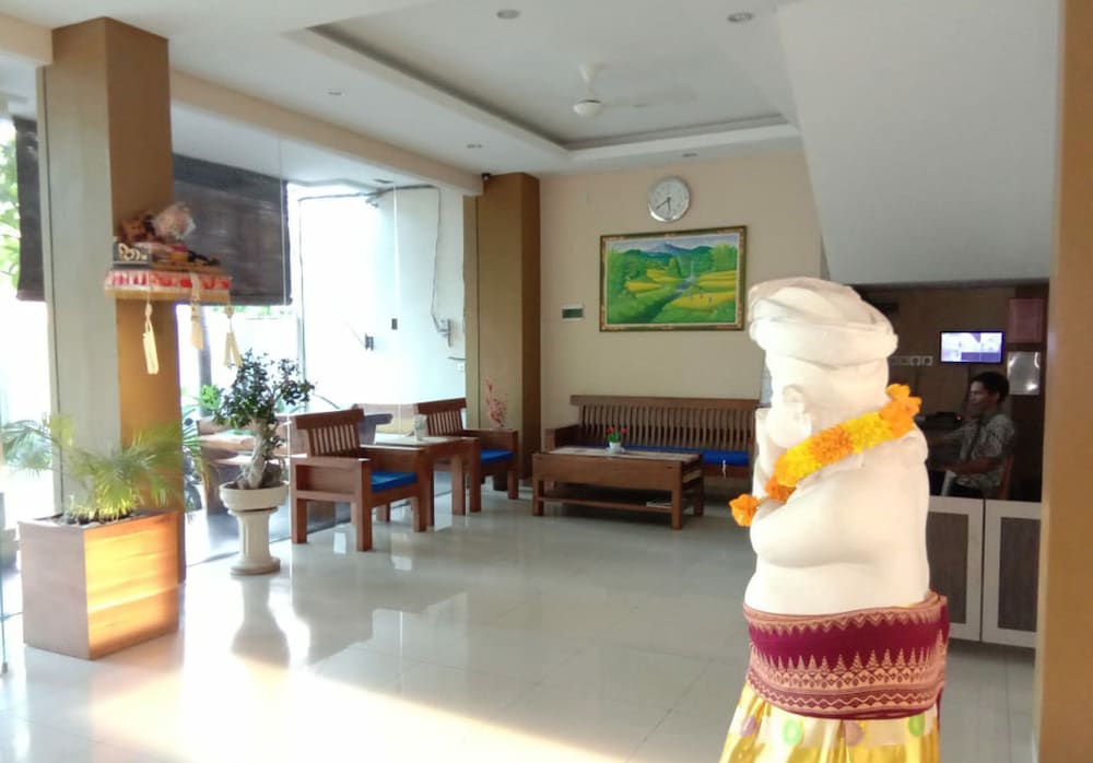 Hotel Mandari 49/65