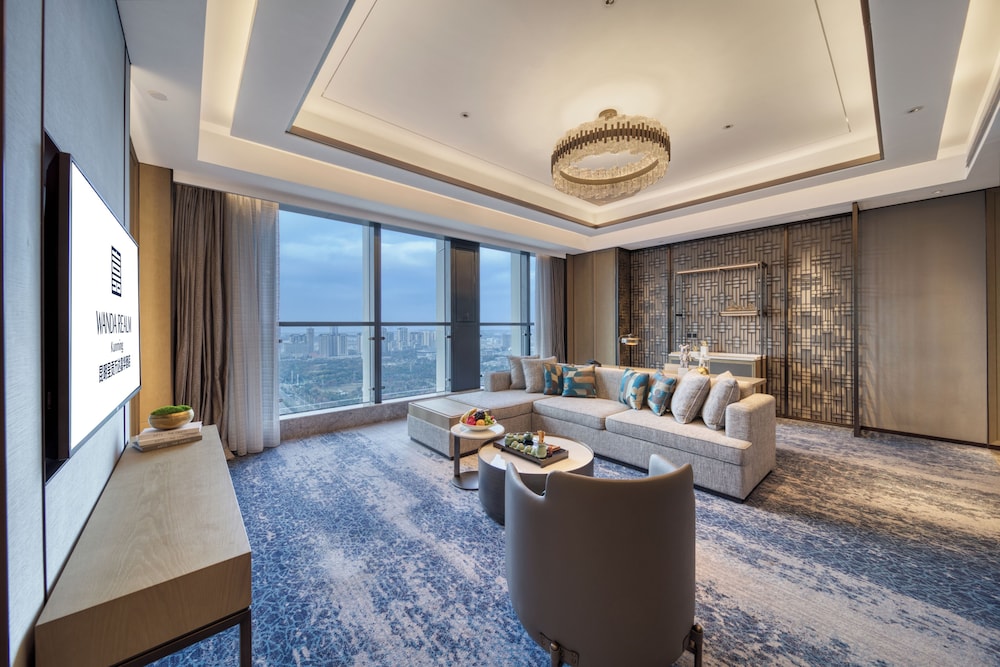 Wanda Realm Kunming 33/49