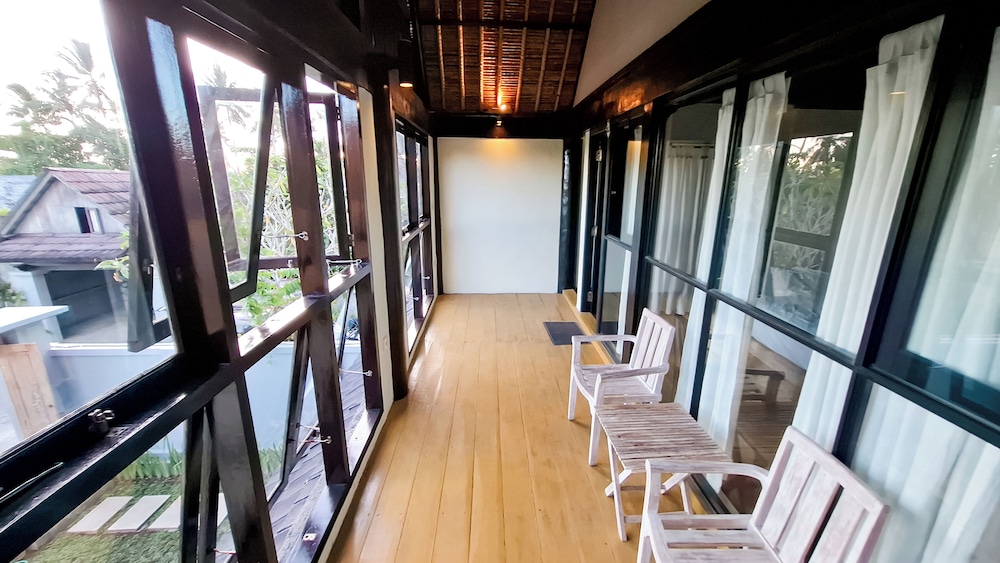 Villa Puri Darma Agung 54/65