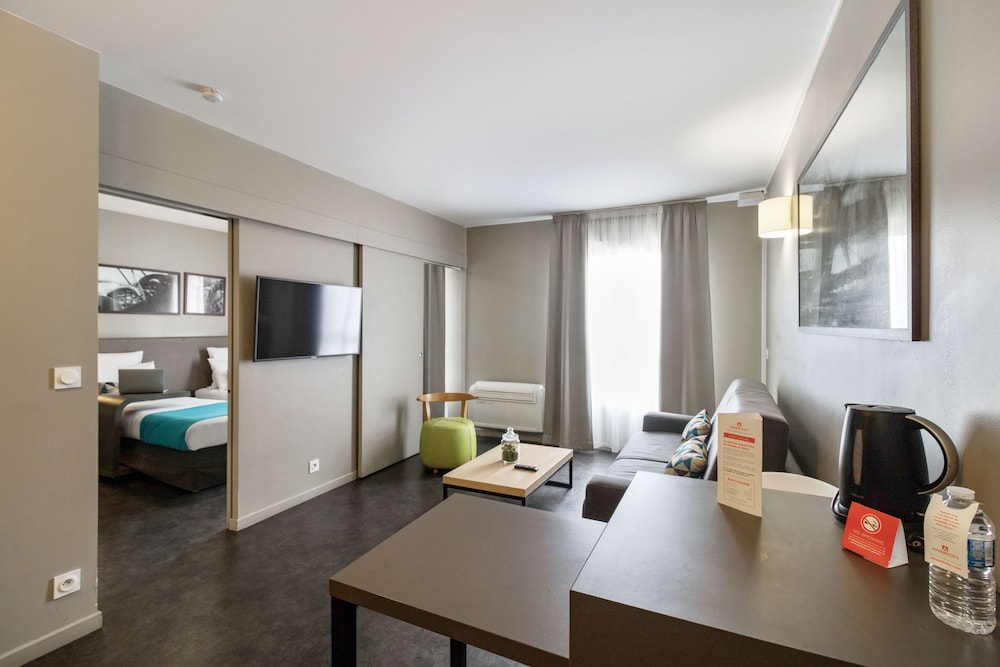Appart City Confort Le Bourget Aéroport 40/59