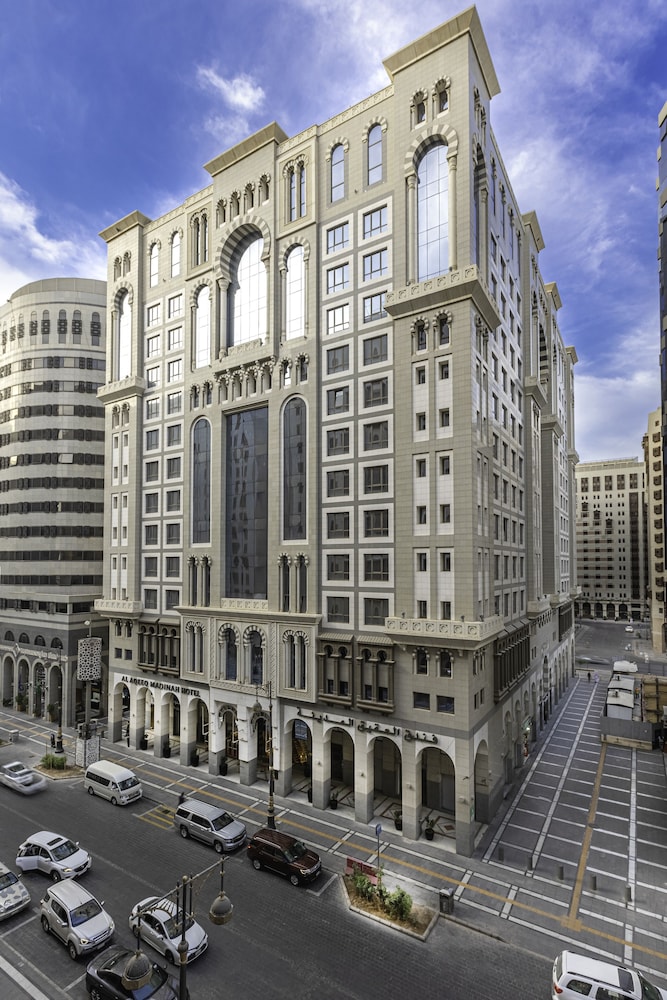 فندق العقيق المدينة(Millennium Al Aqeeq Hotel) 46/49