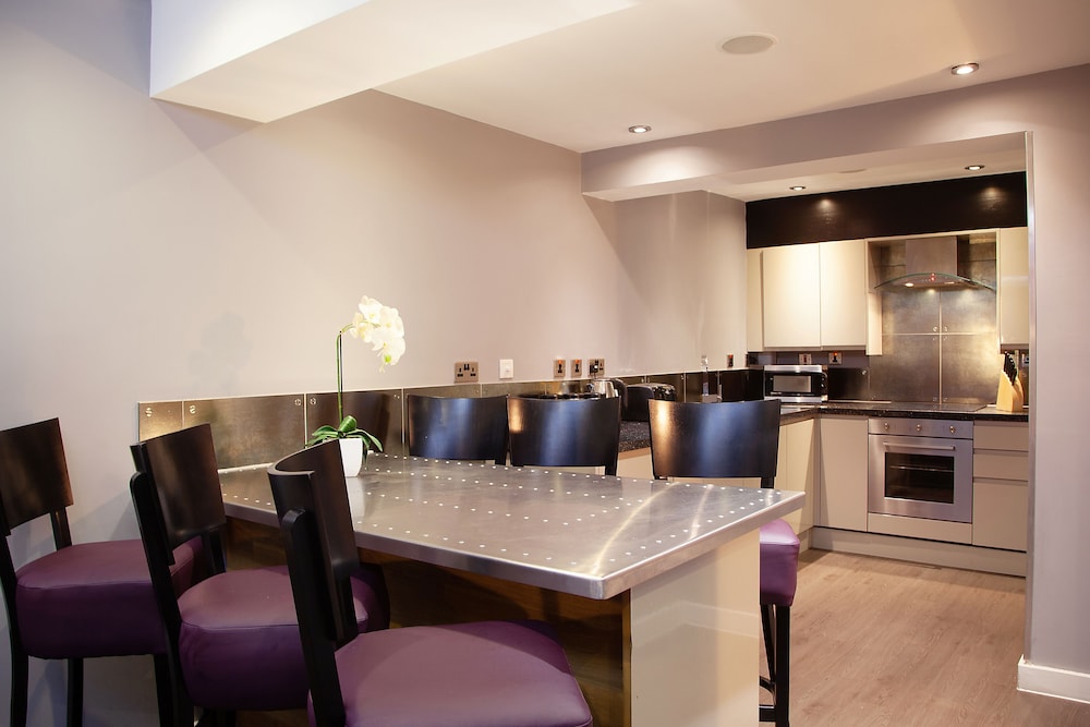 Epic Serviced Apartments - Campbell Street 23/35