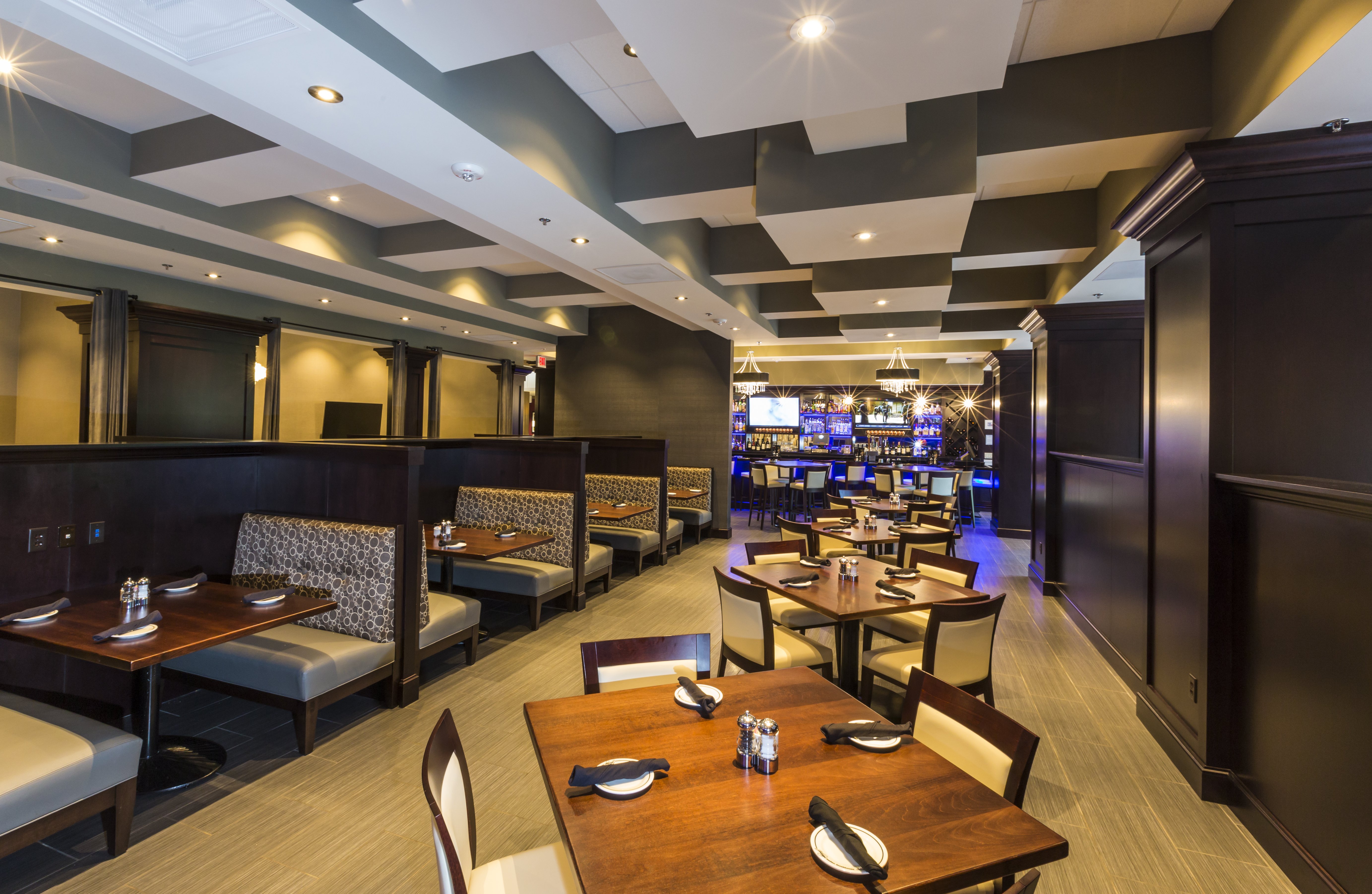Crowne Plaza Shenandoah - Woodlands Area, an IHG Hotel 40/68
