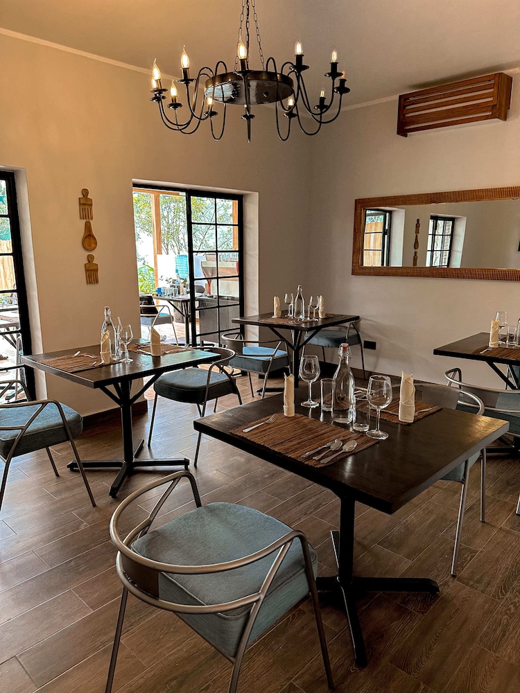 Altezza Lodge 28/46