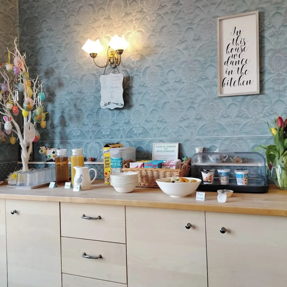 Edendale House - Guest house 10/65