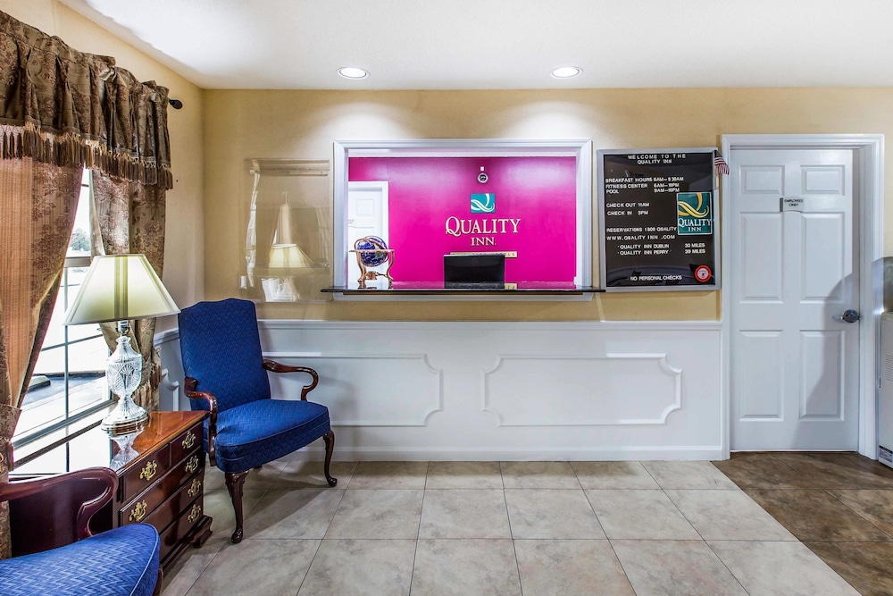 Quality Inn Eastman 8/43