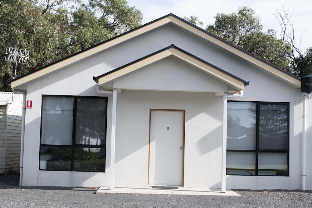 Port Fairy Motor Inn 2/63