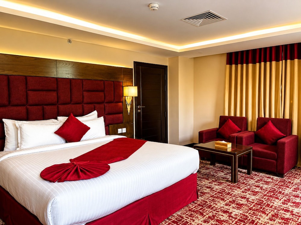 Ramada by Wyndham Murree Lower Topa Resort 27/87