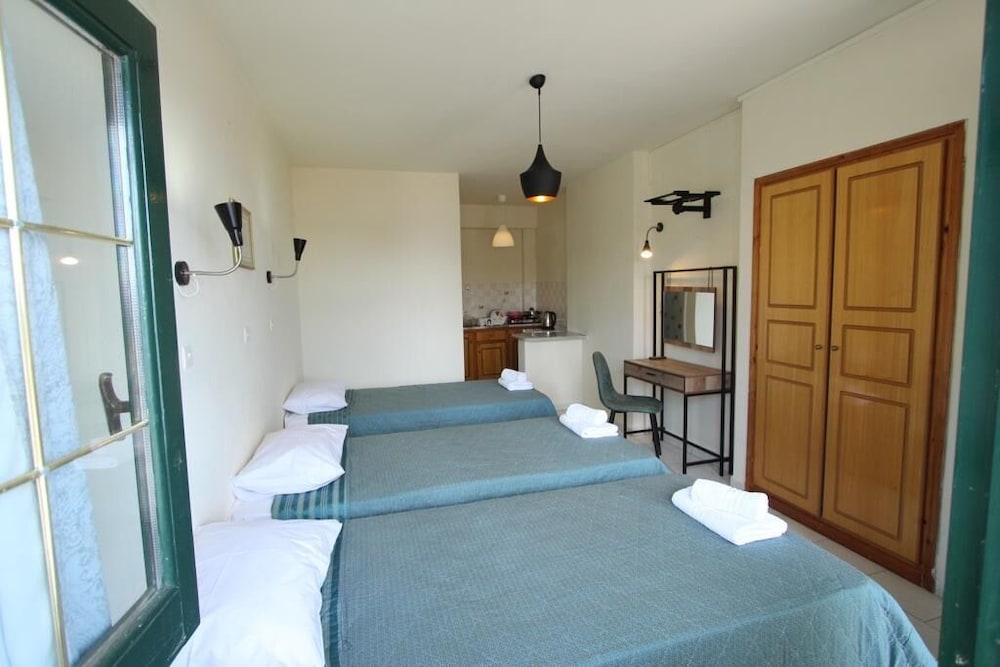 Avra Paradise Aparthotel 16/50