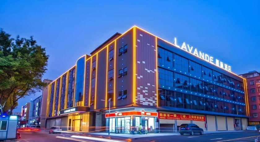 Lavande Hotel (Jinbo Plaza, Konggang Avenue, Jiahe Wanggang Metro Station, Guangzhou) 1/44