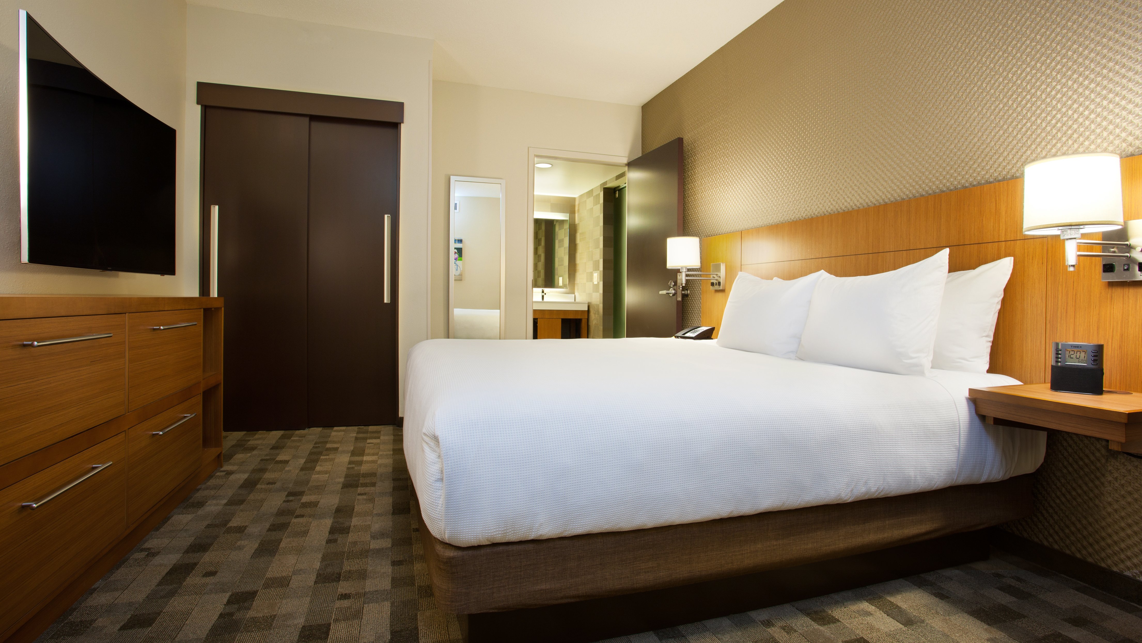 Hyatt Place at The Hollywood Casino Pittsburgh South 12/60