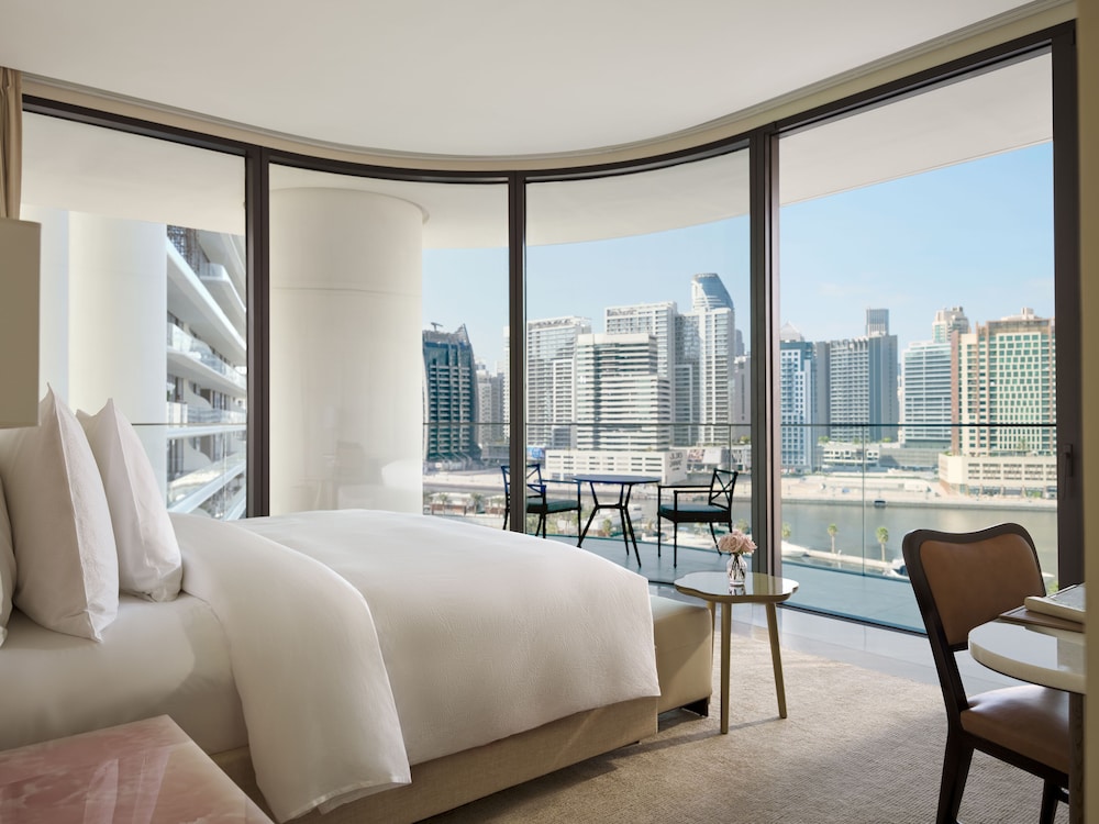 Marina, Suite, King Bed