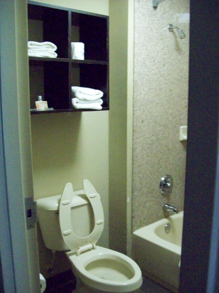 Inn at Mulberry Grove 33/33