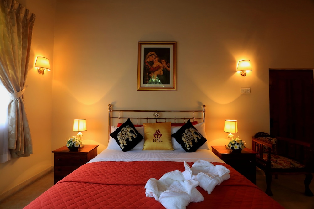 Emel Boutique Hotel 9/50